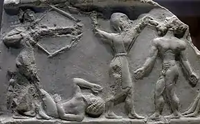 Scène de combat, détail d'une stèle fragmentaire du règne de Rimush ou de Naram-Sin, musée du Louvre.