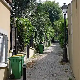 La villa Félix-Faure dans le quartier de la Mouzaïa,  Paris 19e.