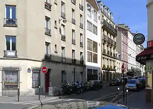 Rue vue depuis la rue des Suisses.