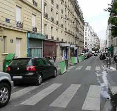 Rue Marcadet au niveau du no 74.