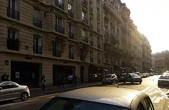 Rue Dante en direction du boulevard Saint-Germain.