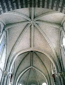 Voûtes de Église Saint-Martin d'Angers (fin XIIe siècle).