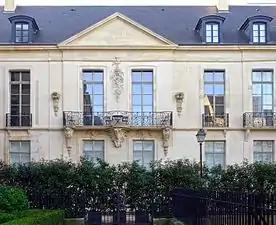 Hôtel du Grand-Veneur, façade côté rue du Gand-Veneur.