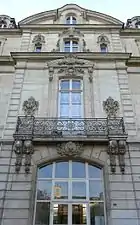 Façade.