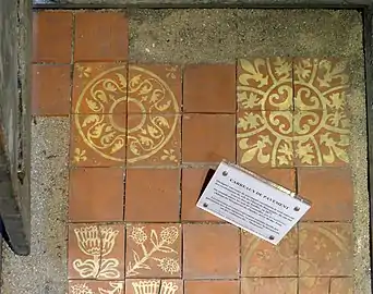 Carreaux de sol de la salle du trône.