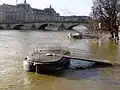 Le pont Royal lors de la crue de janvier 2018.