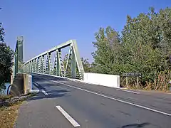 Pont de Sylvéréal sur le petit Rhône.