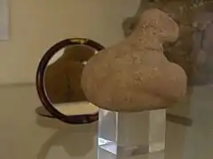 La « Vénus stéatopyge » de Saliagos, Ve millénaire av. J.-C.