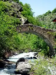 Le pont vieux de Tavascan.