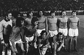 Les Verts de 1976. Debout : Curkovic, Janvion, Bathenay, Piazza, Farison, Lopez, Synaeghel. Accroupis : Rocheteau, Larqué et les frères Revelli.