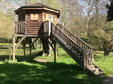 La cabane d'observation.