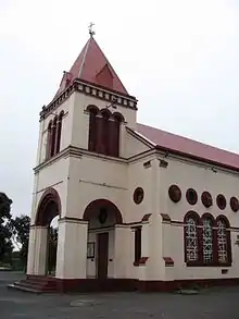 L'église du Sacré-Cœur de Païta.