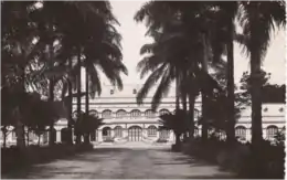 Le palais du gouverneur de Brazzaville au Congo, devenu palais du Peuple.
