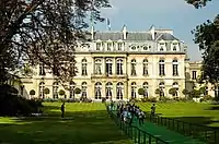 Le Palais de l'Élysée (côté jardin), construit à partir de 1718.