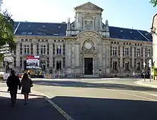 Palais de justice, ancien séminaire eudiste