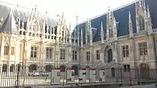Photo du bâtiment de l'ancien échiquier de Normandie, devenu le palais de justice de Rouen.