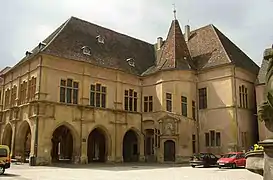 Ancien Palais de la RégenceAncien hôtel de ville