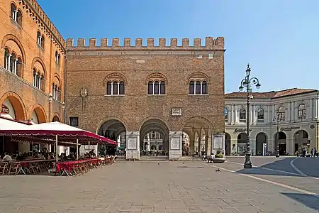Le Palazzo dei Trecento vue de la Piazza dei Signori.