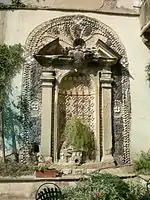 Fontaine du jardin.