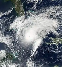 Paloma s'approchant de Cuba à son maximum d'intensité