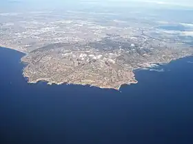 Vue aérienne de la péninsule de Palos Verdes depuis le sud-ouest.