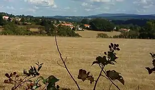 Panorama de Brillac vers l'est et les monts de Blond.