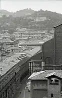 Le complexe vu du centre de Bologne en 1969.