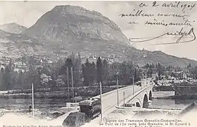Le pont de l'Île-Verte, reconstruit pour permettre le passage du tramway