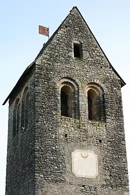 La tour Saint-Pierre.