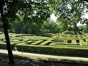 Le labyrinthe, sculpture végétale