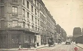 Depuis l'angle de la rue Bellot.