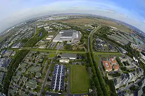 Le parc d'activités Paris-Nord II et l'aéroport Charles-de-Gaulle (au fond)Septembre 2006