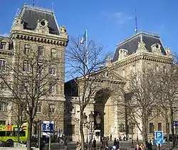 Préfecture de police de Paris, à Paris