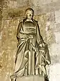 Statue de St-Vincent de Paul.