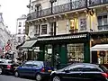 La boutique de dératisation de l'entreprise Julien Aurouze, 8, rue des Halles à Paris. Elle a été fondée en 1872.