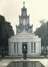 Pavillon de la Pologne (1925), pour l'exposition internationale des Arts décoratifs et industriels modernes.