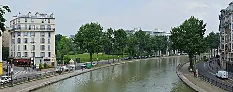 Bassin des Récollets depuis la passerelle Bichat.