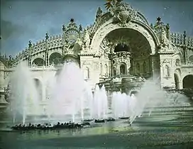 Château d'eau. Exposition de 1900.