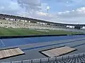 La nouvelle piste bleue du stade venant d'être terminée.