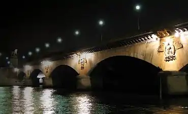 Le pont d’Iéna de nuit.