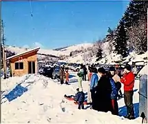 Parking et poste de secours dans les années 1970