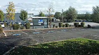 Parking Relais derrière l'arrêt de bus Stade Aquatique