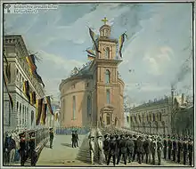 L'église est arrière-plan. Des drapeaux allemands ornent les maisons. De chaque côté des soldats en grands uniformes sont au garde à vous. Au centre, les députés en costumes entrent en rang dans l'église.