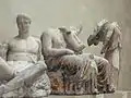 Partie gauche du fronton est du Parthénon, respectivement Dionysos, Déméter et Perséphone (Helios n'est pas visible sur la photo).