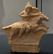 Cavalier parthe armé d'un arc, Ier – IIIe siècles. British Museum.