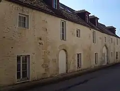 Partie des communs du château du duc d'Épernon.