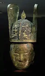 Parure funéraire masculine Liao, Chine (907–1125)