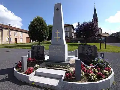 Monument aux morts.