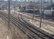 L'embranchement de la ligne départementale sur la ligne Paris-Marseille