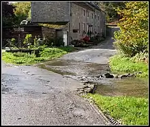 Passage à gué du ruisseau d'Ossogne